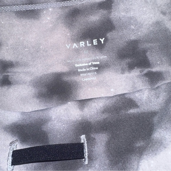 Varley Let's Go Leggings in Concrete Leaf Woman’s Size Medium - Picture 5 of 11